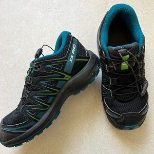 Salomon XA Pro Kids Hiking Trail Shoes Boots Unisex